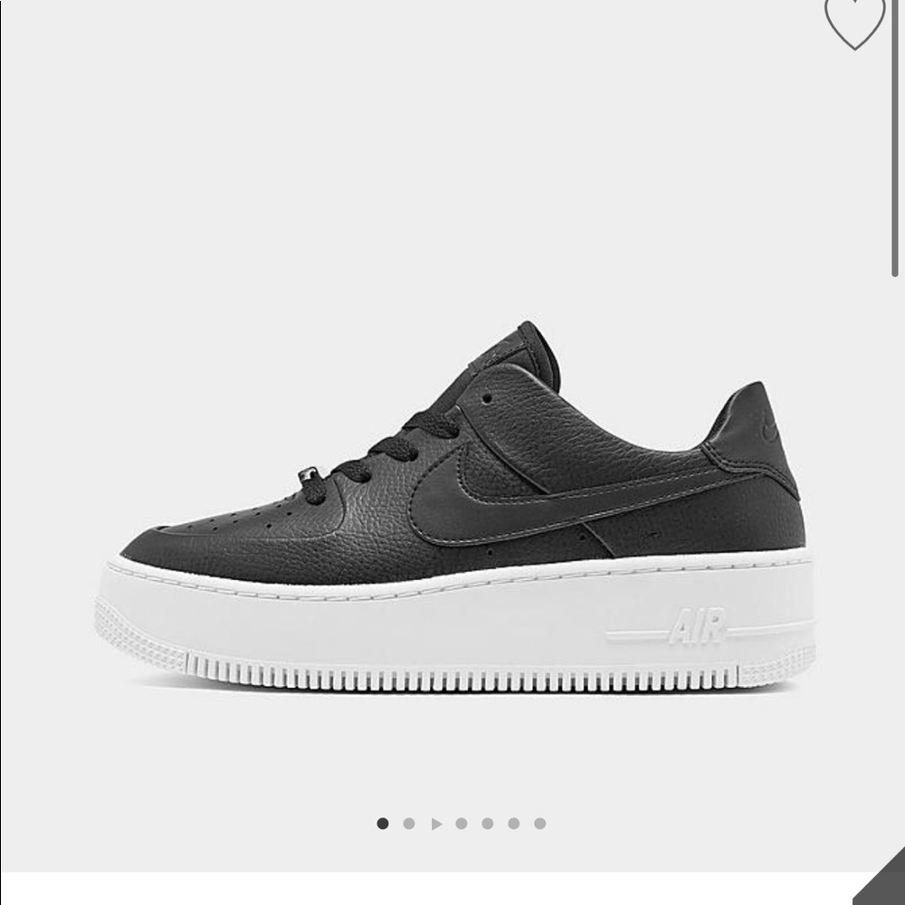 NIKE AIR FORCE 1 SAGE XX LOW - black leather